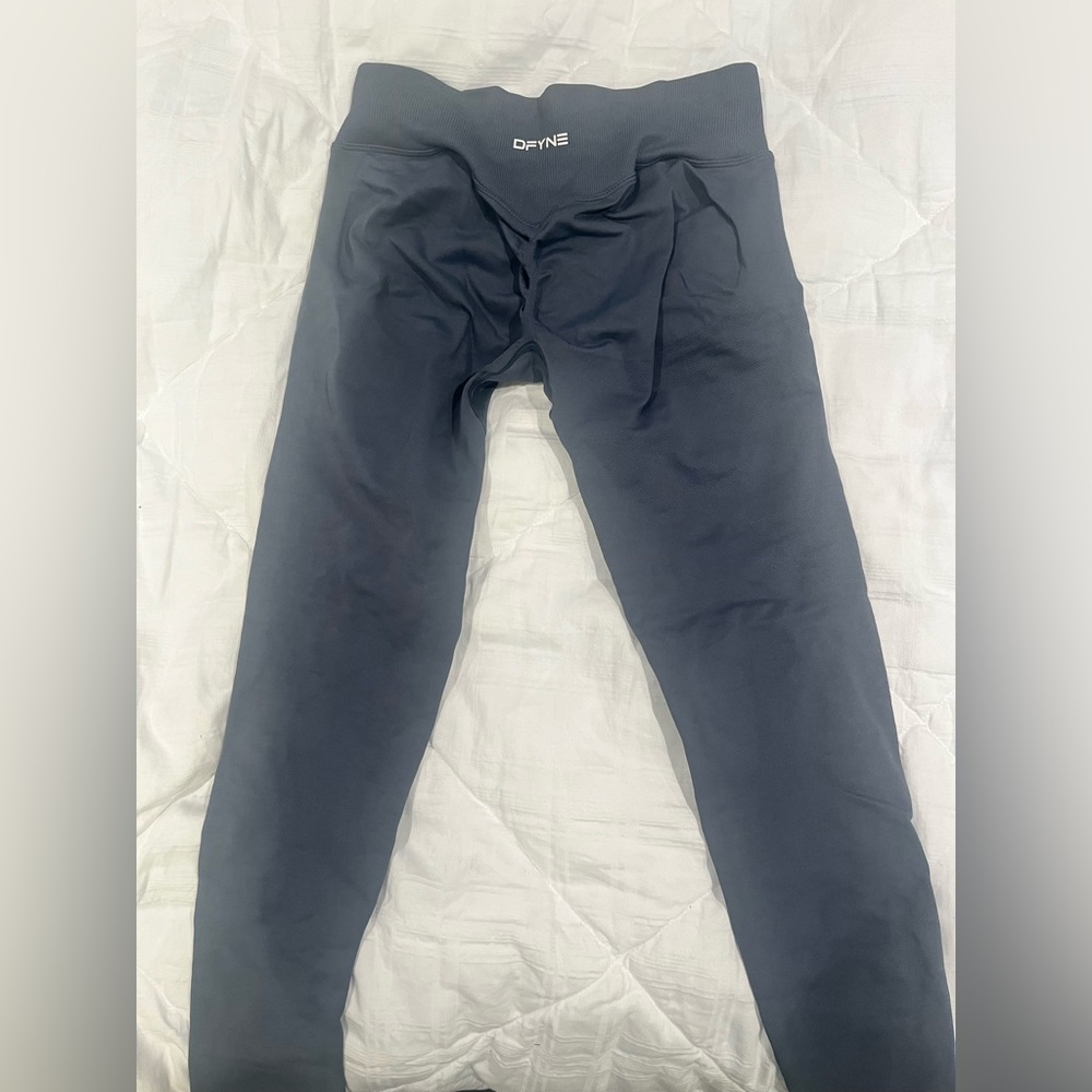 Dfyne impact slate Gray Leggings small